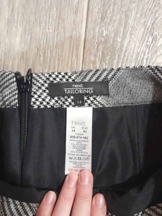 Спідниця next в клітинку