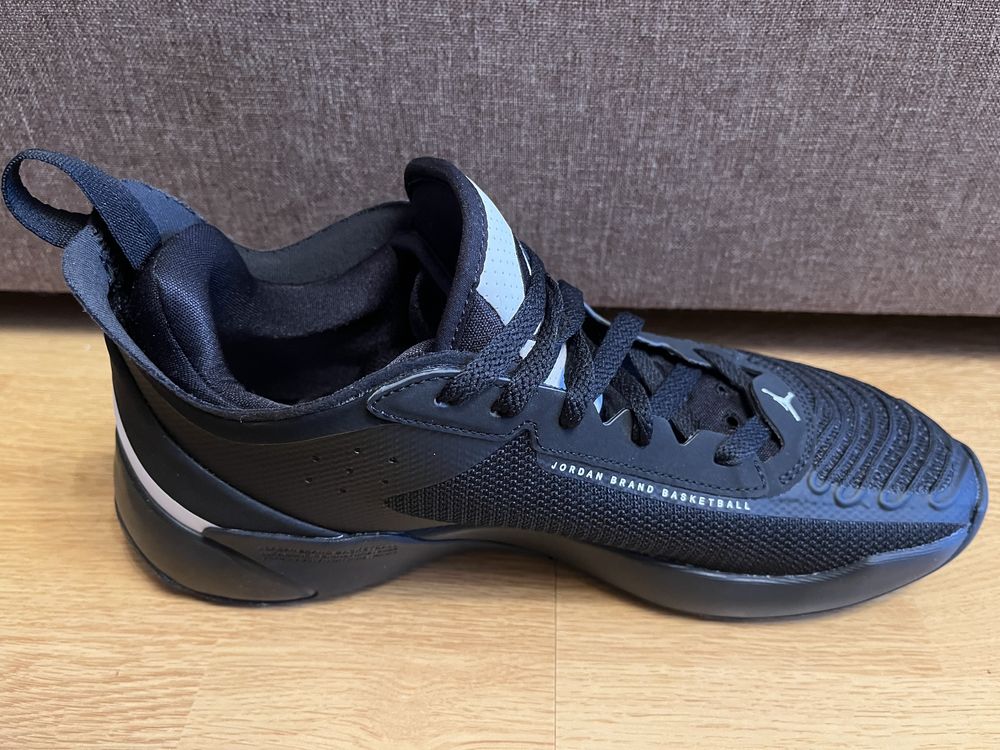 Кросівки Nike Jordan Luka, розмір 40.5/25.5 см.