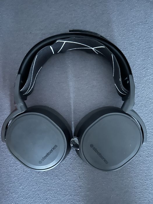 Steelseries Arctis 9 Wireless