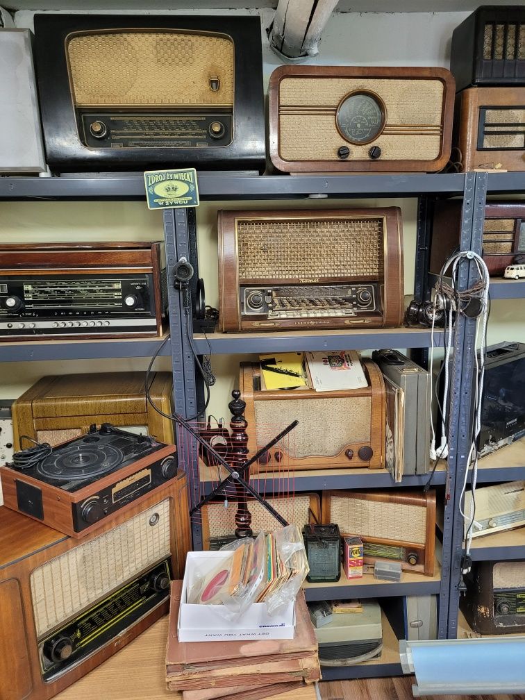 Stare radio pionier retro vintage prl kolekcja