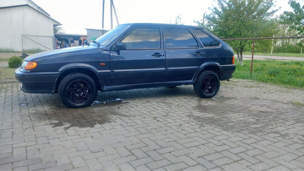 Продам ваз 2114 у доброму стані)