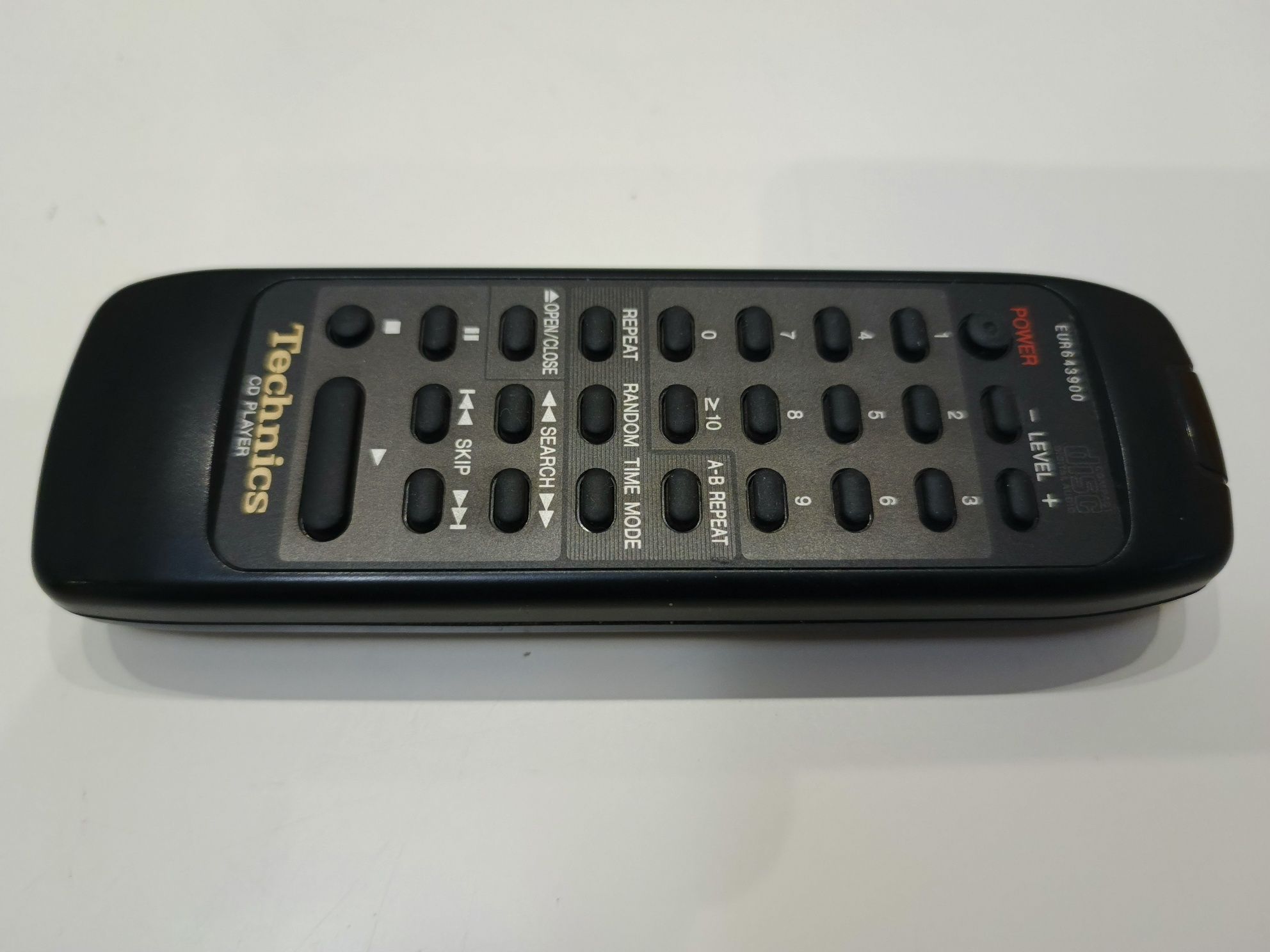 Technics EUR643900 pilot zdalnego sterowania do CD. Orginał.