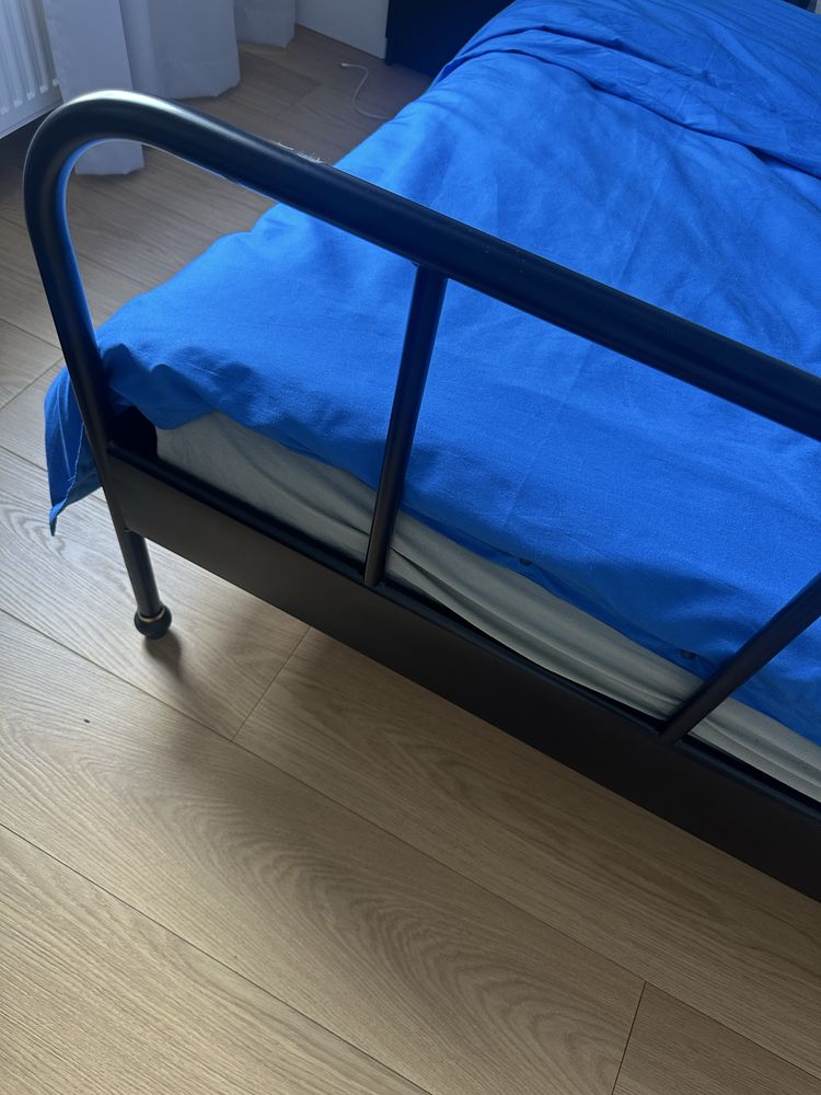 Rama łóżka, metalowe czarne, bez materaca