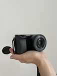 aparat Sony Alpha A6000 body + obiektyw podstawowy 16-50 OSS