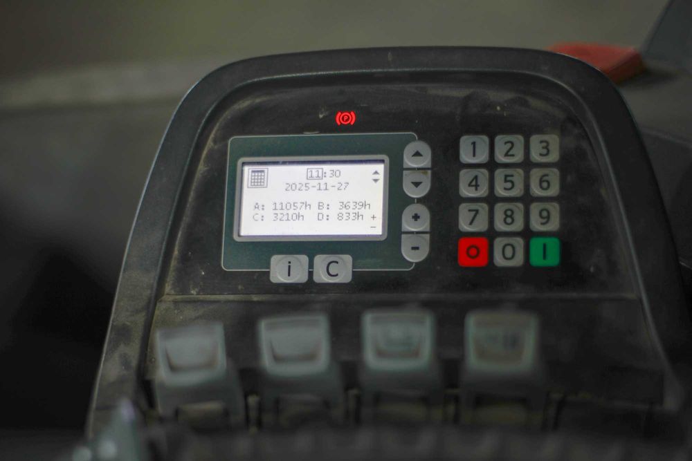 Електроштабелеукладач, BT RRE 160, 2012 року виробництва (Швеція)