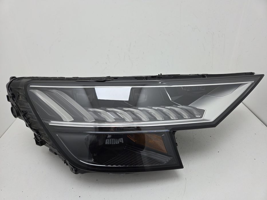 Фара права Audi Q8 2018-2022 Matrix USA
