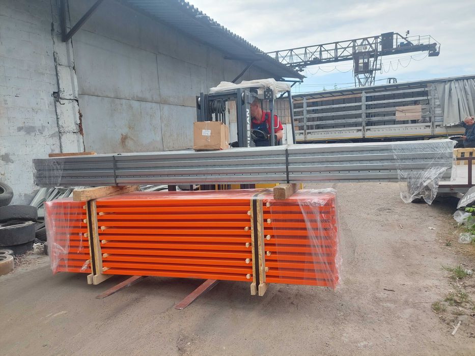 Стелажі палетні Стеллаж складской паллетный