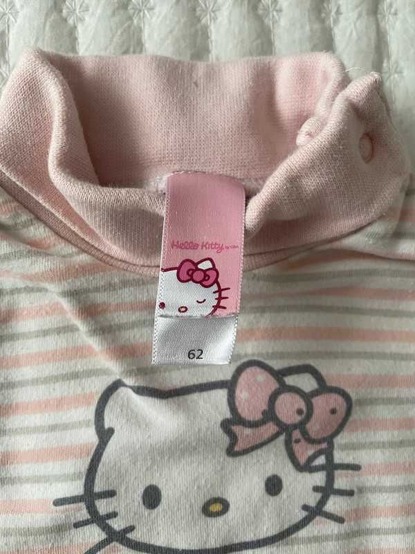 Zestaw body Hello Kitty i spodenki 62