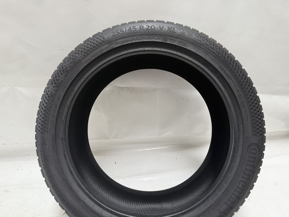 255/45/20 Continental WinterContact TS870P 105V 2022R