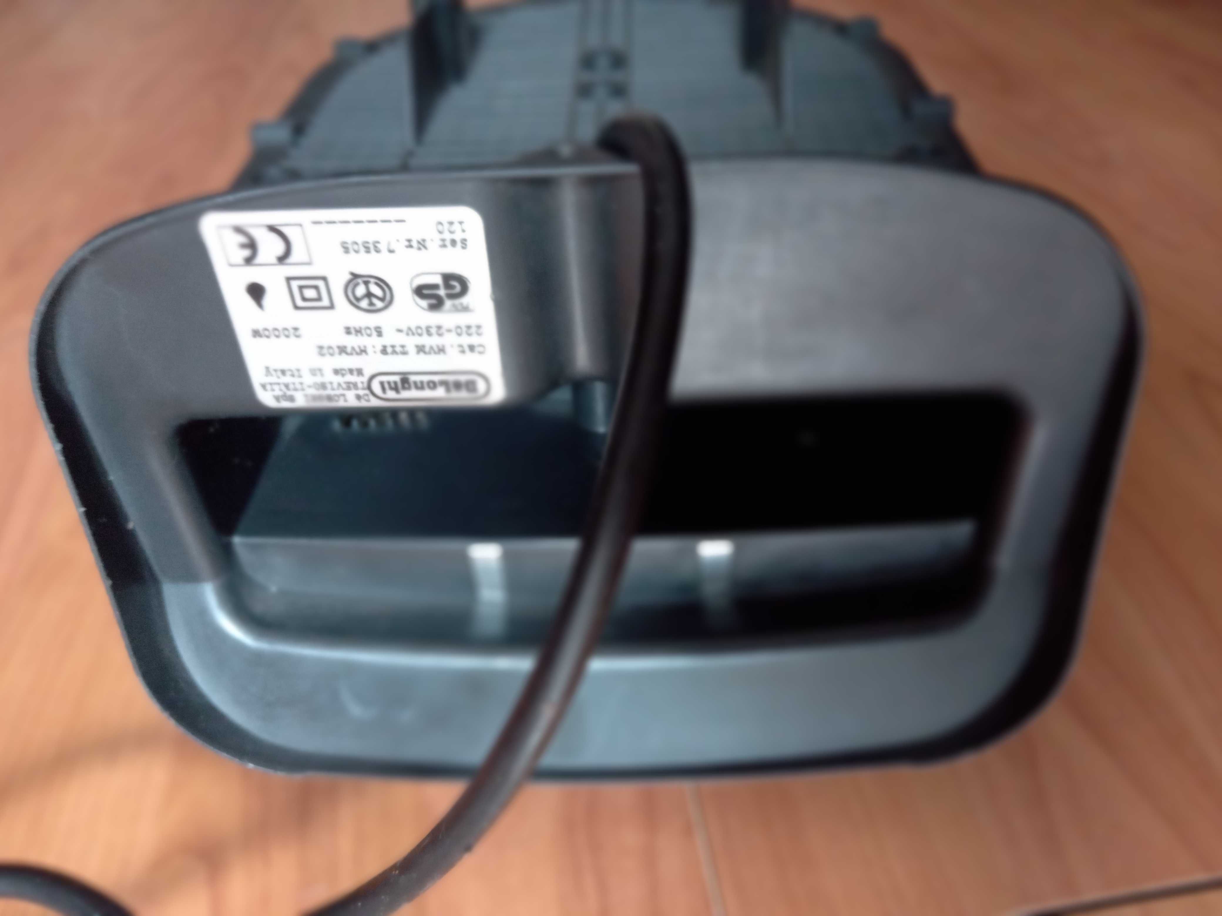 Termowentylator made in Italy DeLonghi nawiew zimny i gorący
