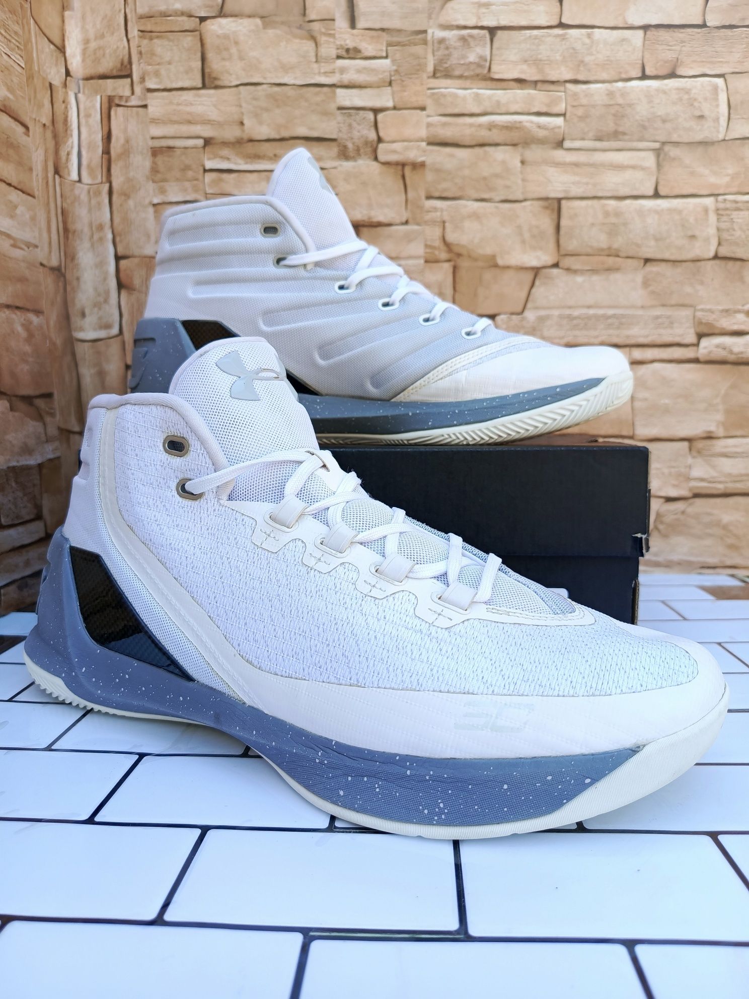 Кросівки Under Armour (46р.30см)