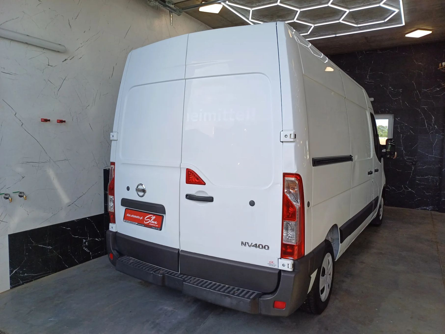 Nissan Nissan NV400 Izoterma Chłodnia Furgon Van Konvekta Master Movano 2017r  Konvekta 2017 Rok 3 Miejsca Euro 6 L2H2 Chłodnia Master