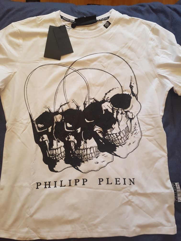 T-shirt XL philipp plein  nova embalada com etiquetas