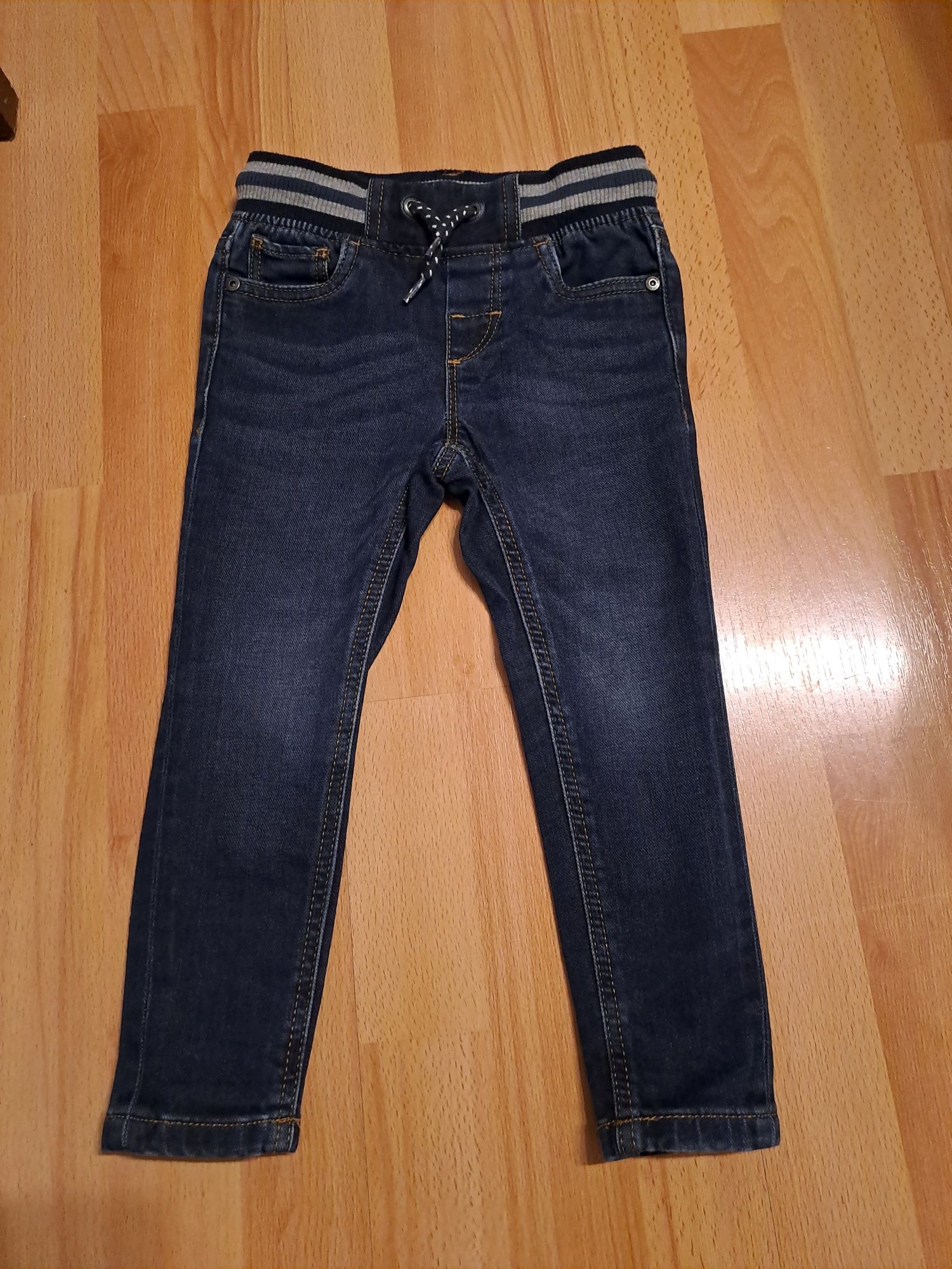 Spodnie jeansy  dla chłopca roz 98