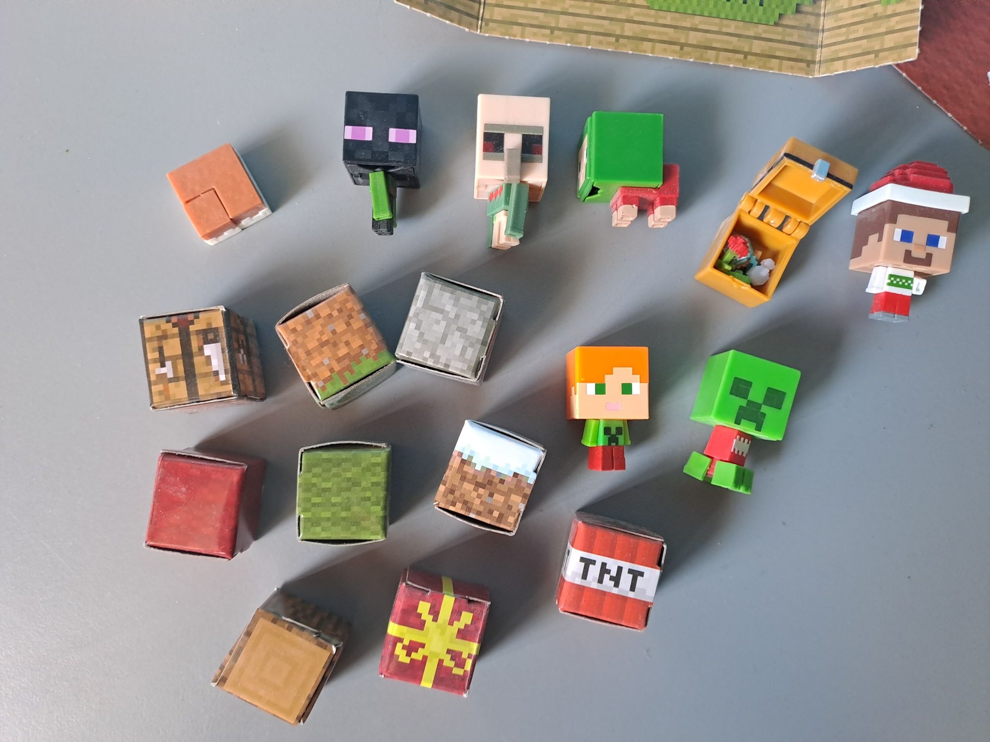 Minecraft zestaw figurki pudełka