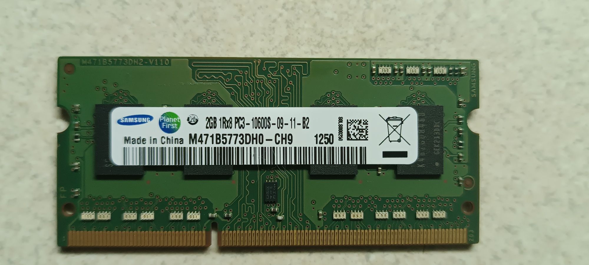 Samsung DDR3 2Gb 10600S