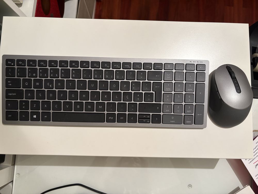 Teclado e Rato novos Dell