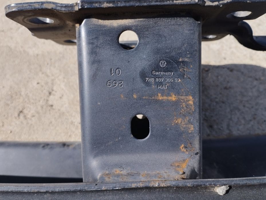 Продам усилитель бампера.