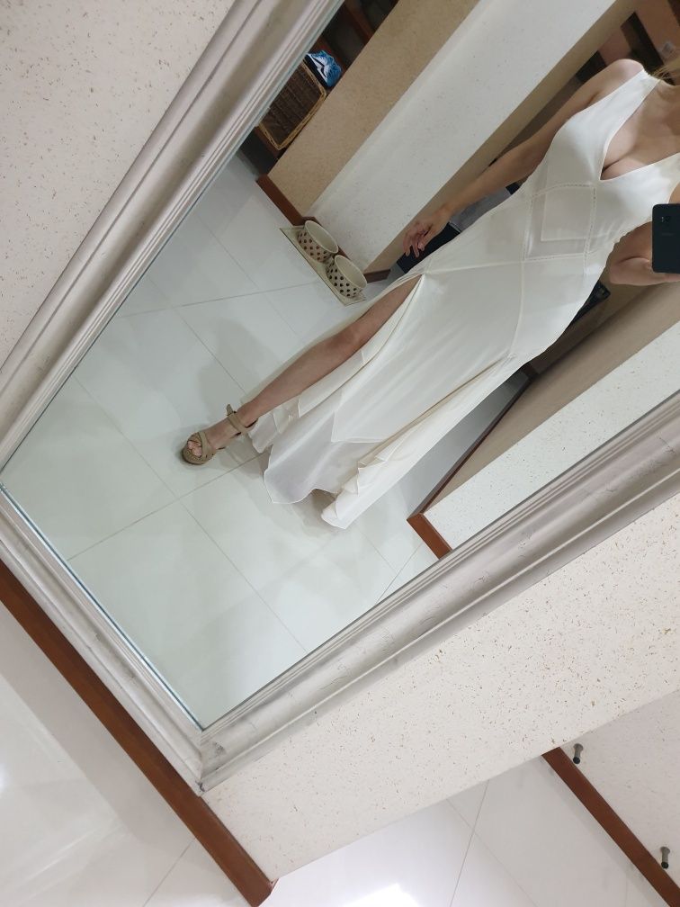 BCBG MAXAZRIA / Zwiewna maxi 100 % silk M Nowa