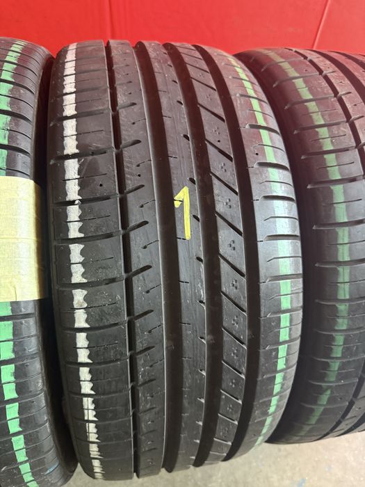 Pneus 215/40/17 Kumho impecaveis Todos Iguais