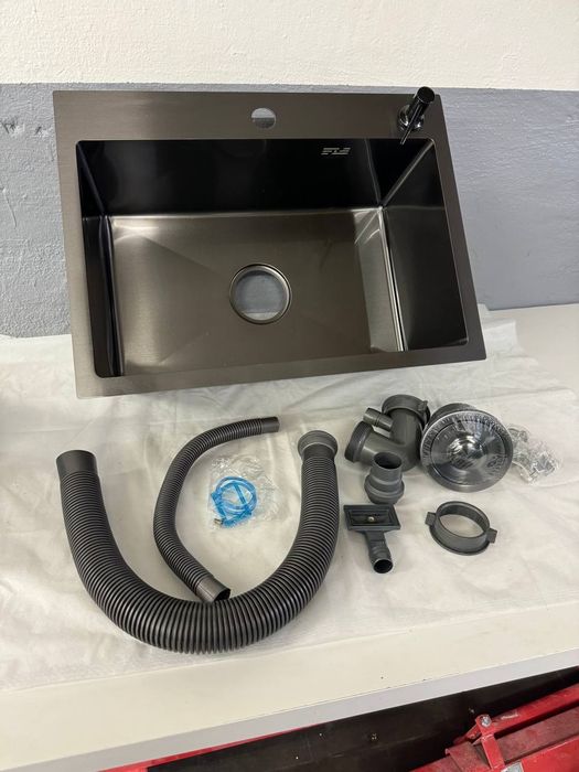 Кухонная мойка 58*43 PVD черная Valeso Handmade ( 3,0/0,8)