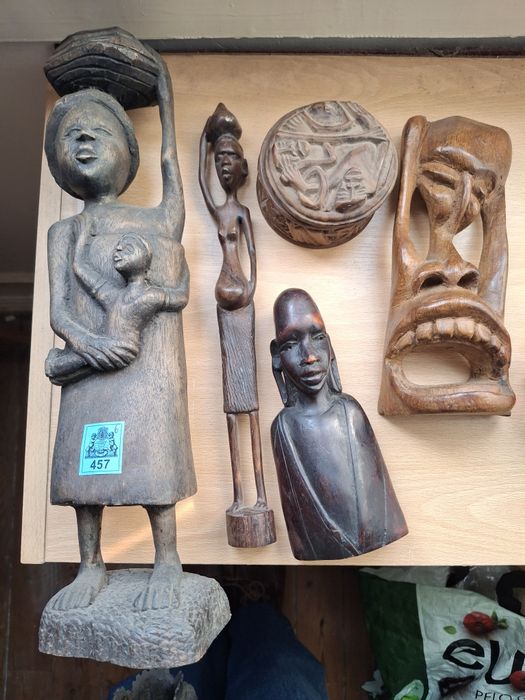 5 esculturas africanas