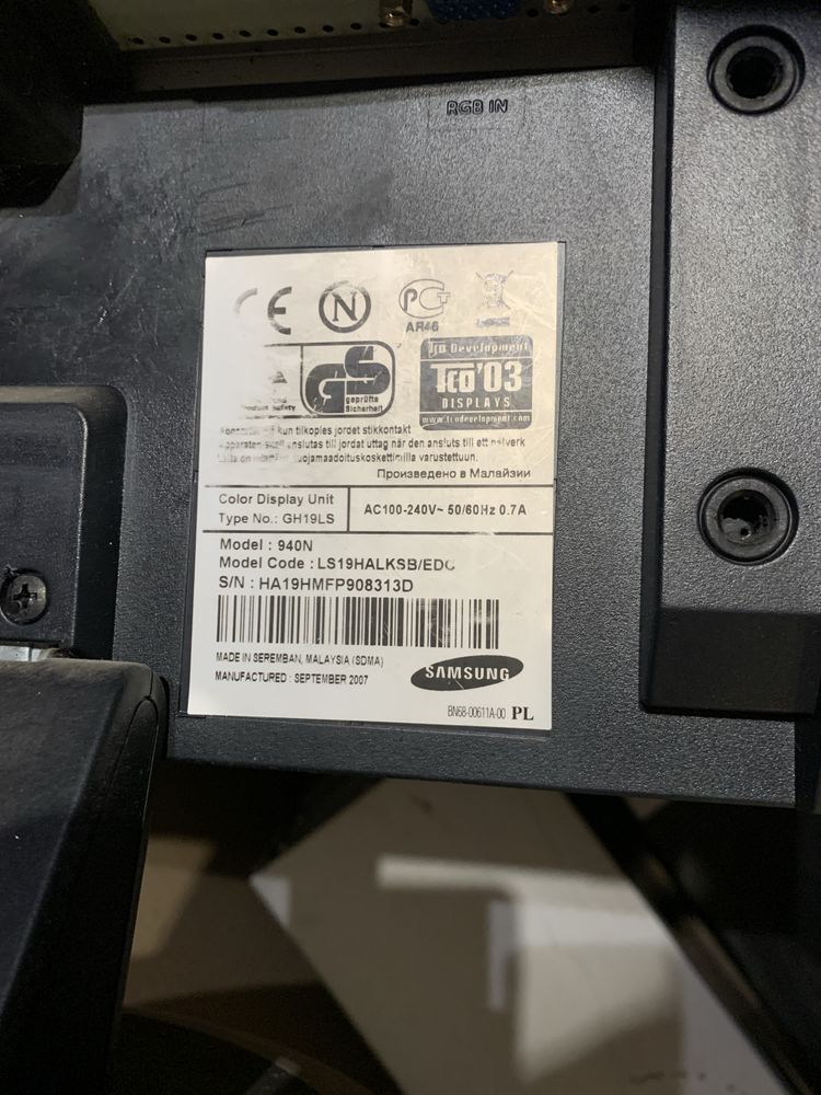 Монитор samsung SyncMaster 940n