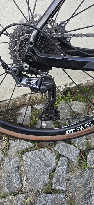 Bicicleta gravel carbono