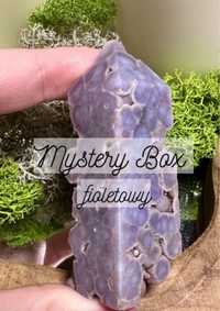 mystery box fioletowy