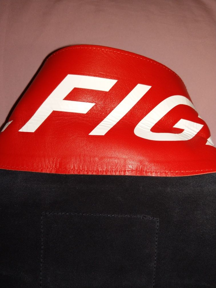 Kurtka męska ze skóry Hilfiger Collection.