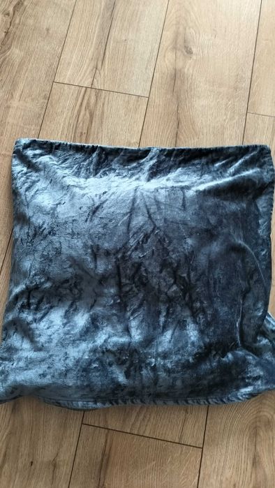 Poszewka poduszka dekoracyjna aksamit glamour bury niebieski szwecka