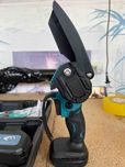 Акумуляторна цепна міні пила 8 дюймів 48V для обрізки 2 акумулятори