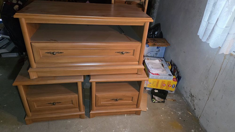 Szafki nocne i szafka pod RTV