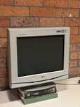 Monitor CRT kineskop LG F700P