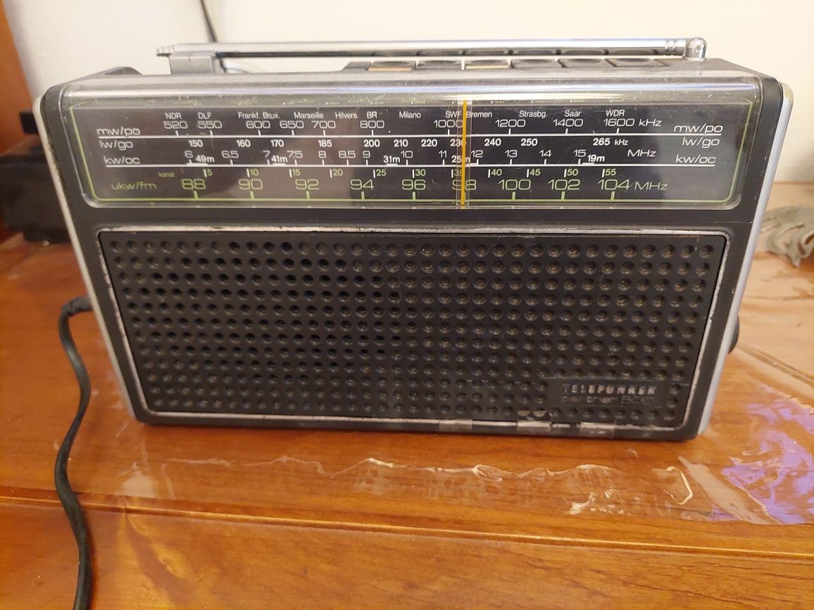Rádio Vintage Telefunken Parten 500