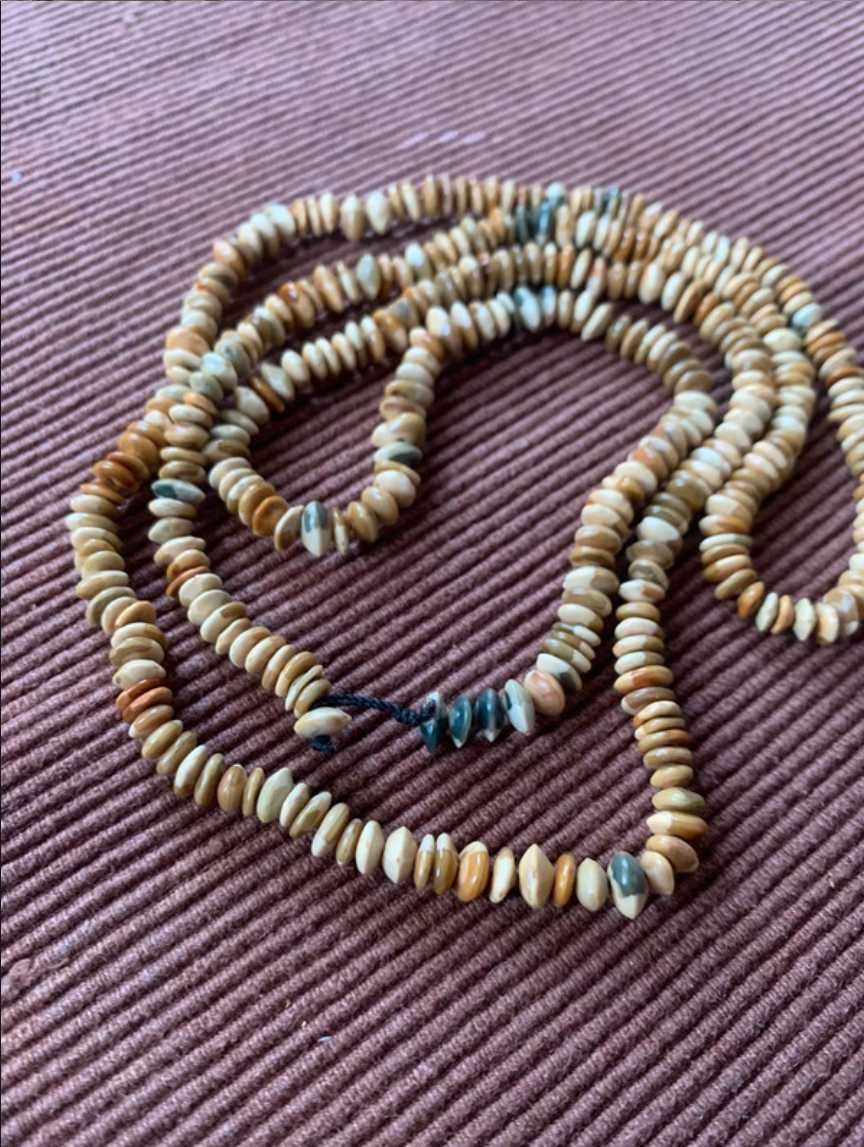 Colar de pedras verde claro Artesanato Índios Pataxós 46 cm