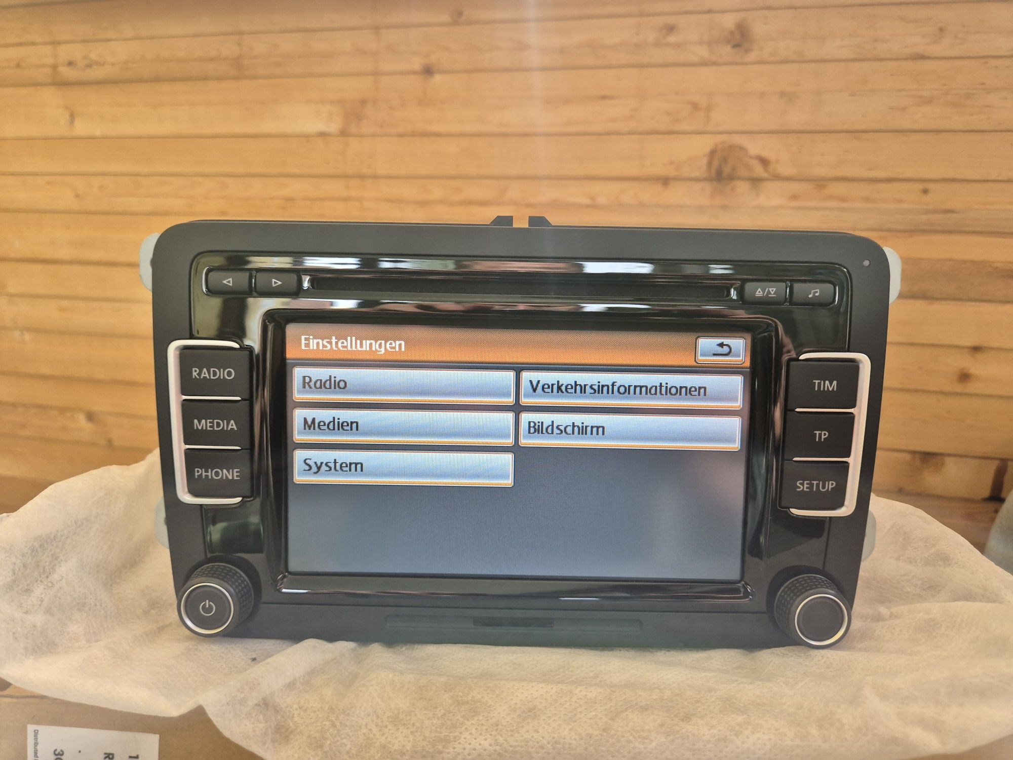 Fabrycznie NOWE radio VW RCD 510 Bosch Golf Passat Tiguan Eos Touran