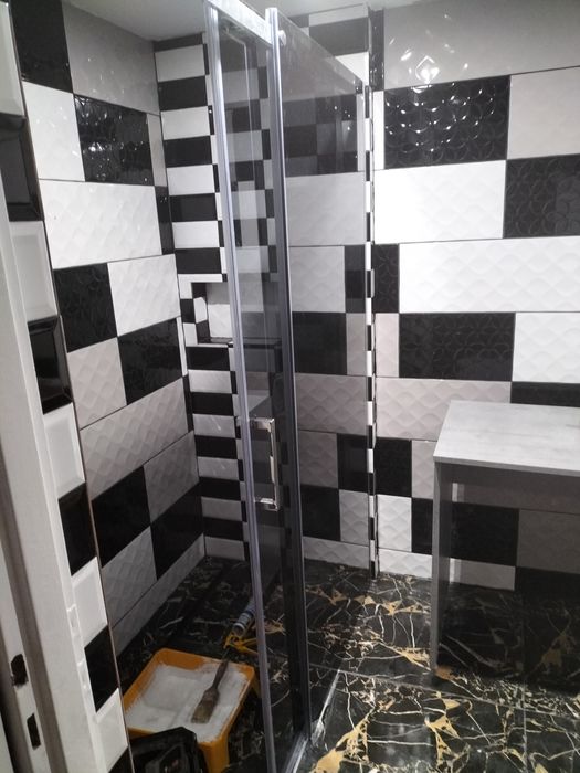 Wykonuje usługi ogólnobudowlane