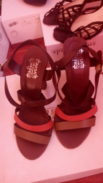 Sandalias saltos 37