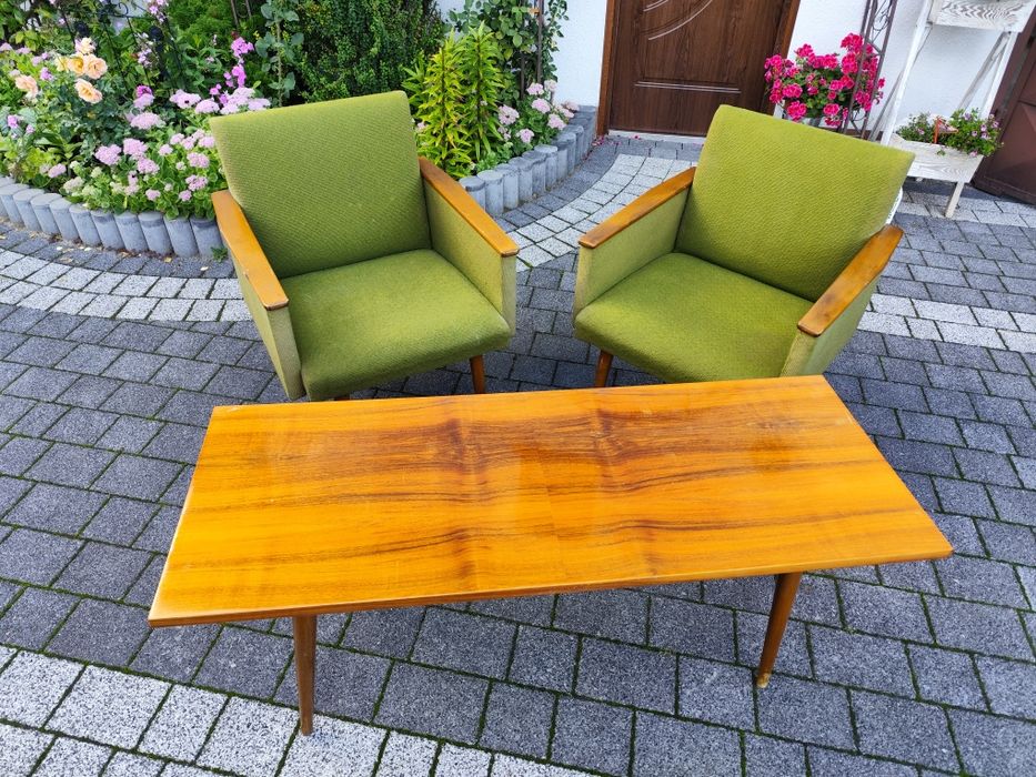 Meble PRL, fotele, ława, stolik z Bytomskie Fabryki Mebli