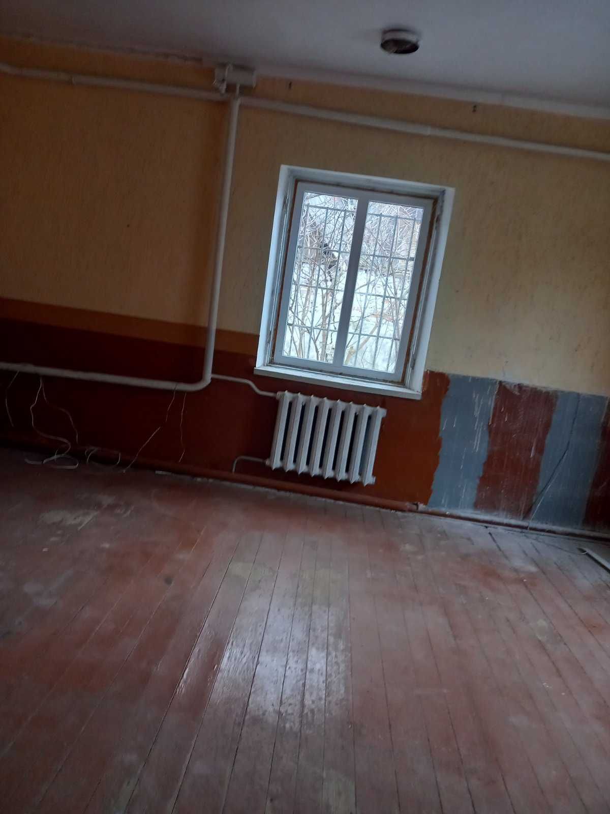 ПРОДАЖ - Громадський будинок, площею 179,2 кв.м. м. Андрушівка