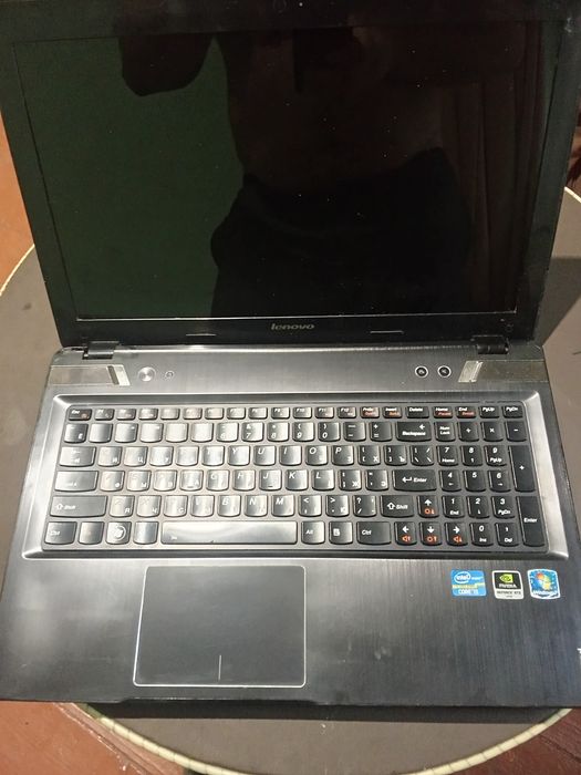 Leno Y580 intel I5