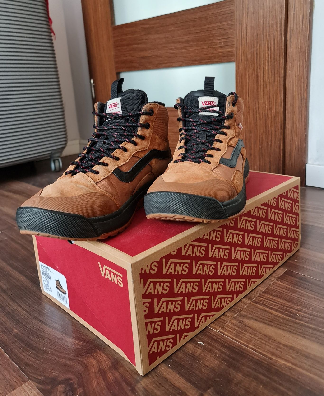 Buty męskie Vans Buty UltraRange Exo Hi MTE-1 Roz. 46 stan bdb