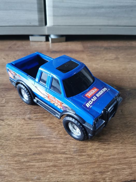 Auto, pickup Tonka