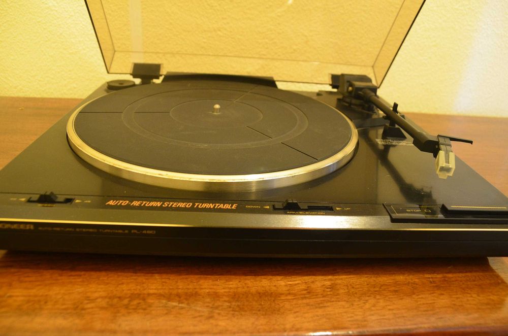 Gira Discos Pioneer PL- 480