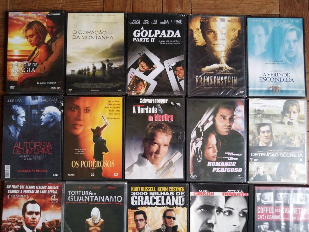 30 DVDs incluindo Boris