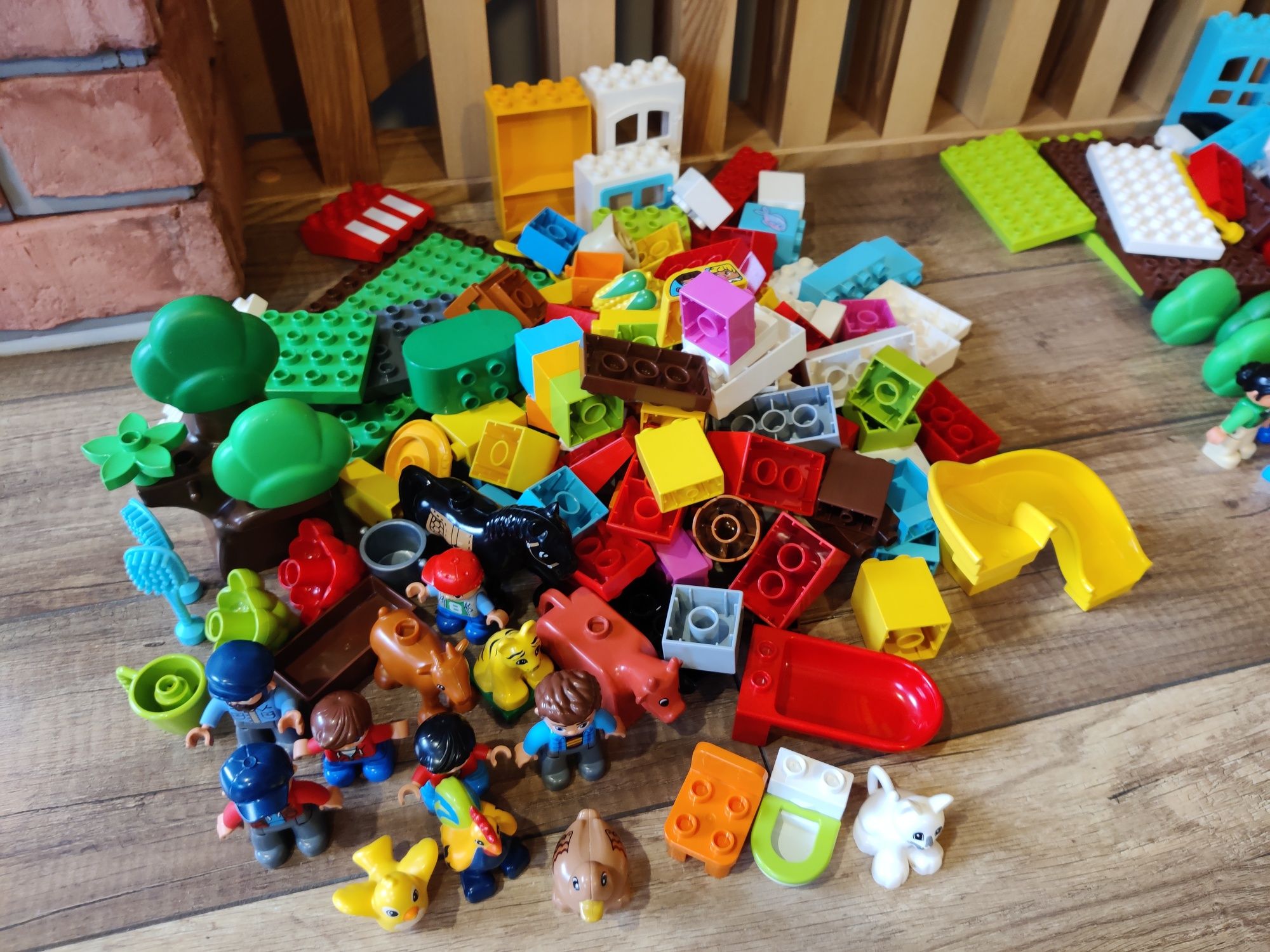 Klocki DUPLO zestaw nr1 (ok. 140 elementów)