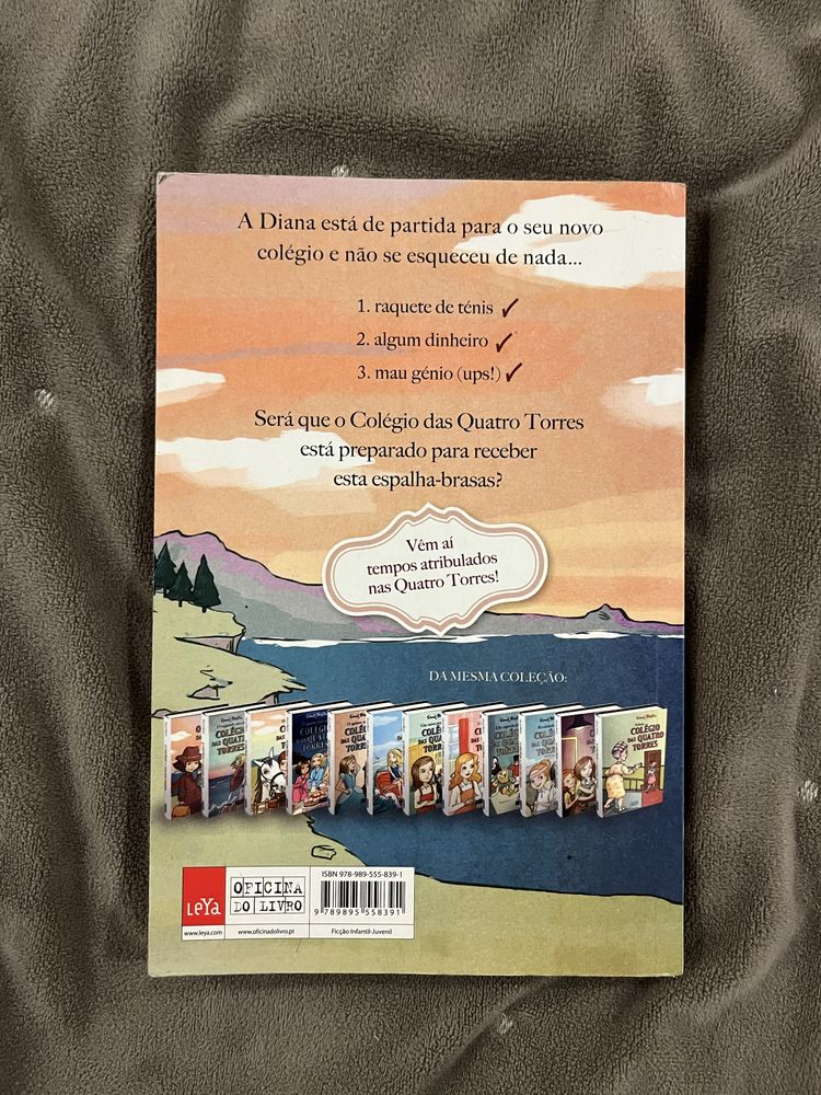 Livros Colégio das Quatro Torres