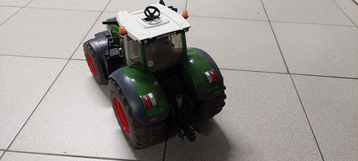 Bruder Fendt Vario 1050