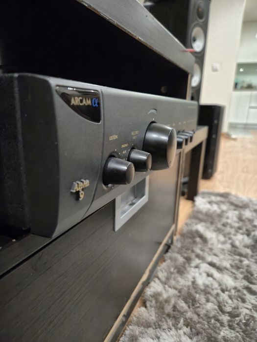 Amplificador integrado Arcam Alpha 9